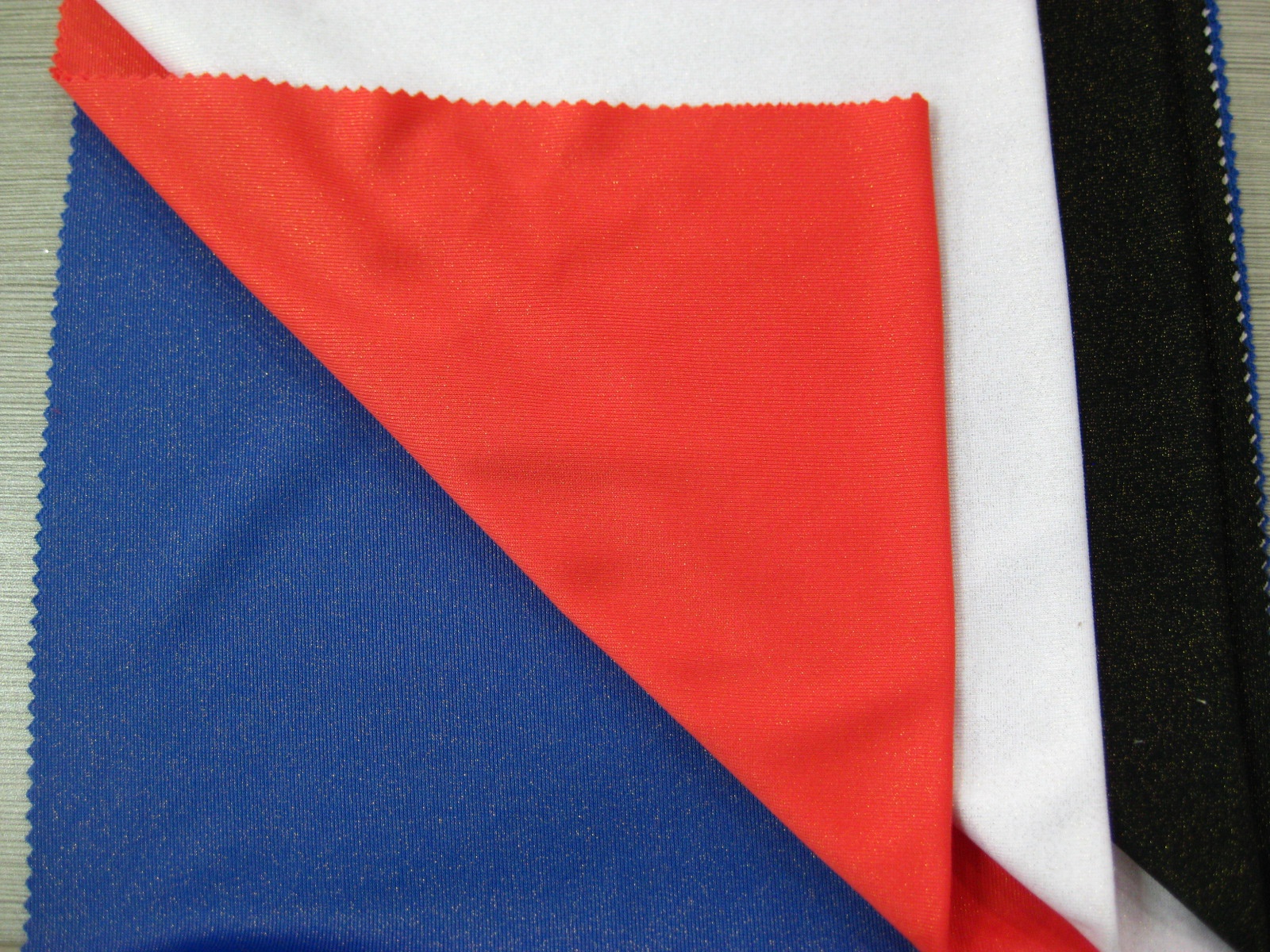 POLY RIB KNIT WITH FOGGY FOIL